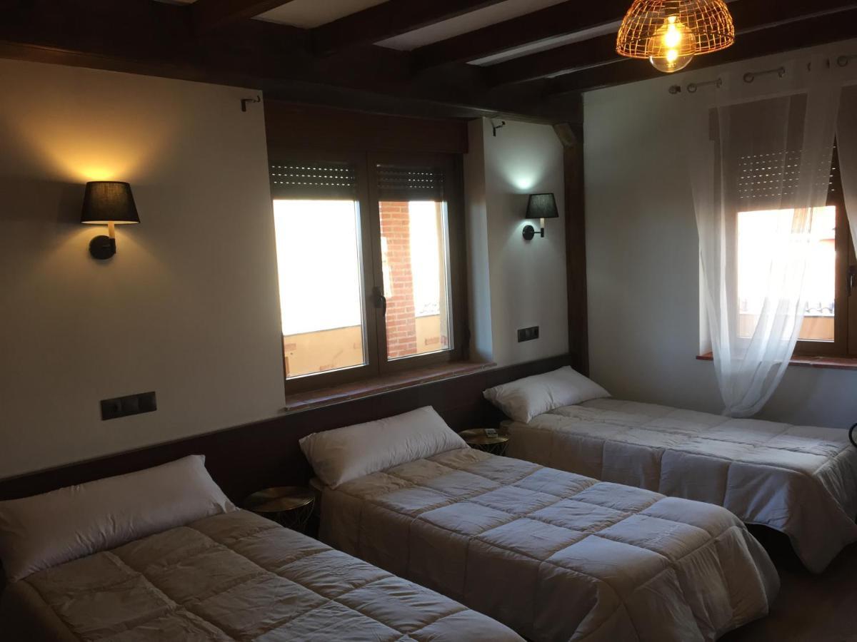 Villas De Miranda Miranda de Azán エクステリア 写真